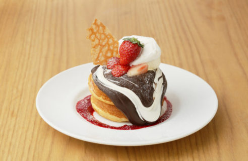 【2月1日～】ダブルショコラのパンケーキ　ブラック＆ホワイト
