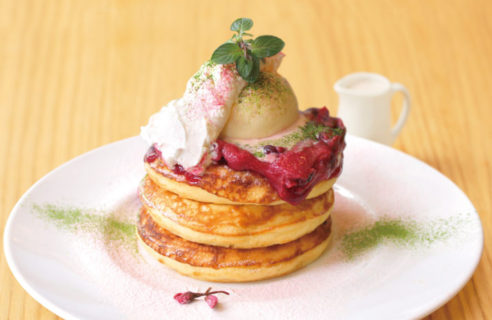 【4月限定】グリオットチェリーの桜バターパンケーキ