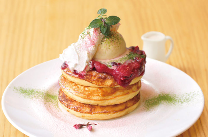 【4月限定】グリオットチェリーの桜バターパンケーキ