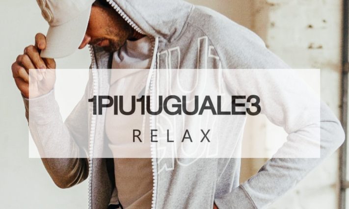 【1PIU1UGUALE3 RELAX / ウノピゥウノウグァーレトレ リラックス】” ROYAL FLASH別注セットアップ”
