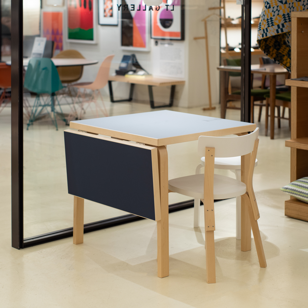 6/2〜7/28 Artek Aalto tables: The perfect match