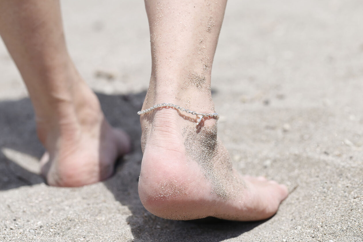 Anklet Season 夏の輝きは足元から