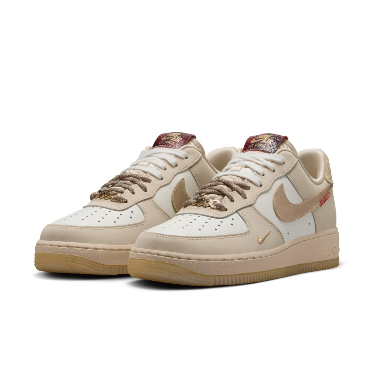 【NIKE】W AIR FORSE 1 ‘07 LX