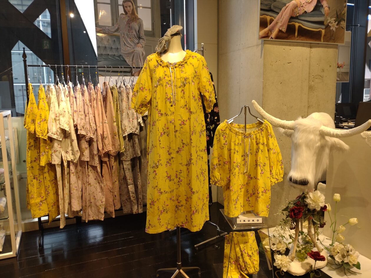 ダブルガーゼナイティ新作入荷