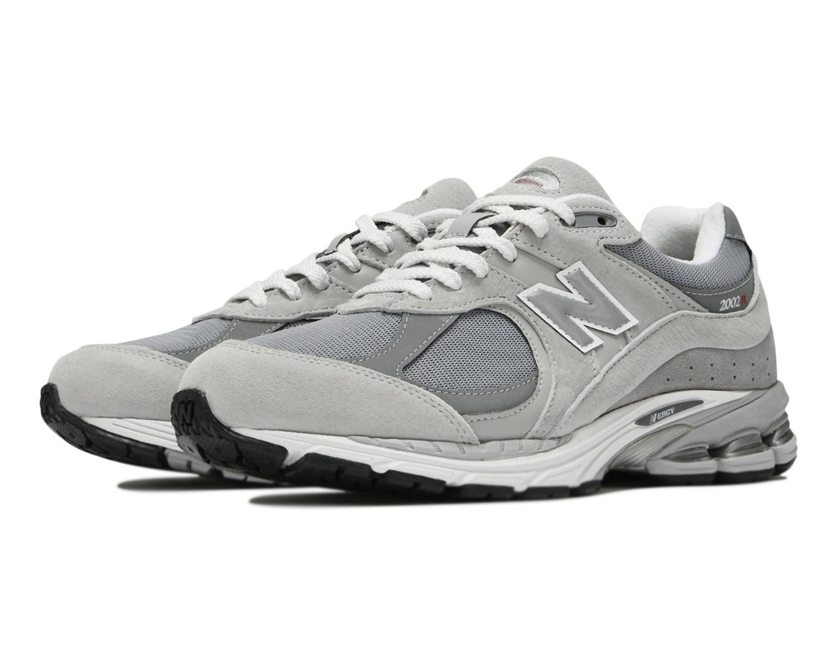 新品未使用 M2002RXJ NEWBALANCE】M2002RXJ | ショップニュース | VIORO（ヴィオロ）