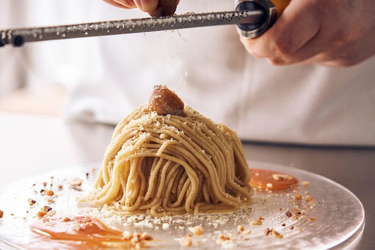 なめらかに、濃厚に、そして香り高く。 五層の“生”が織りなす、和栗の最上級モンブラン。