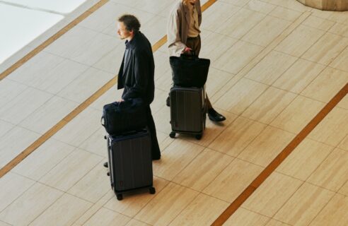 BRIEFING 【TRAVEL】