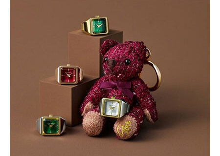 BRIEFING 20周年限定 クレイジーカラーポーチ すでに完売か!? ブリーフィング20周年限定クレイジーカラーが