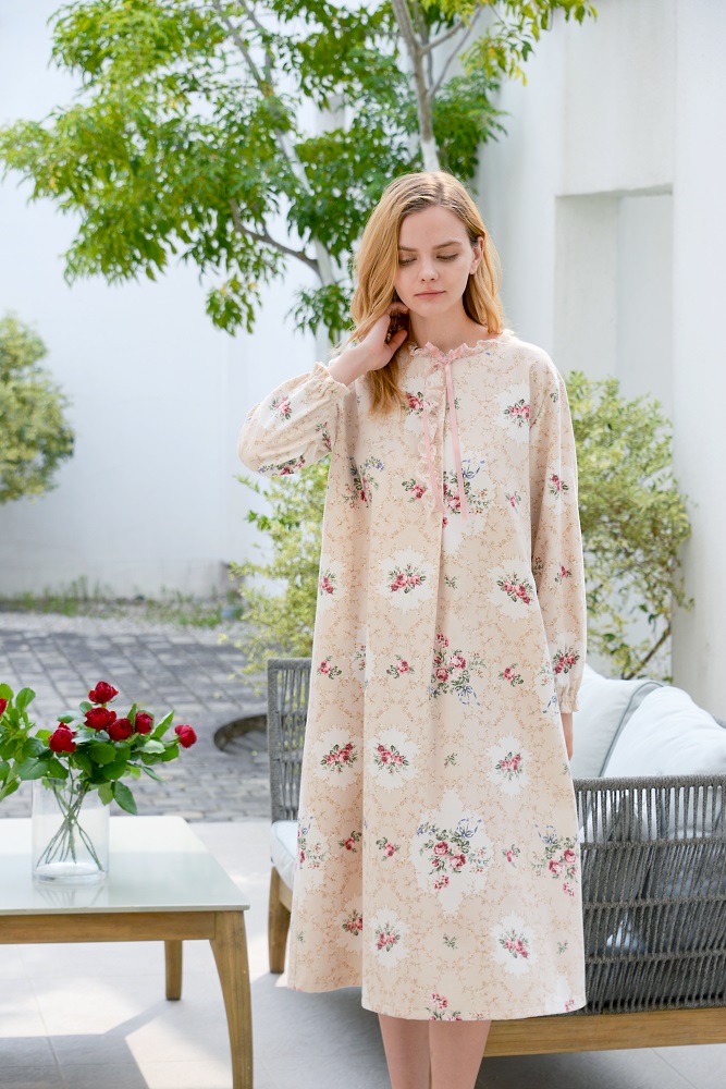 綾ネルのナイティ