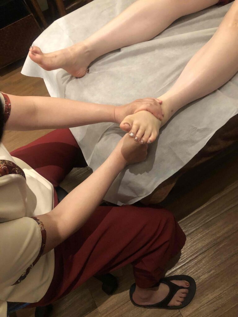 足元ポカポカ！リフレクソロジーのご案内です🍃