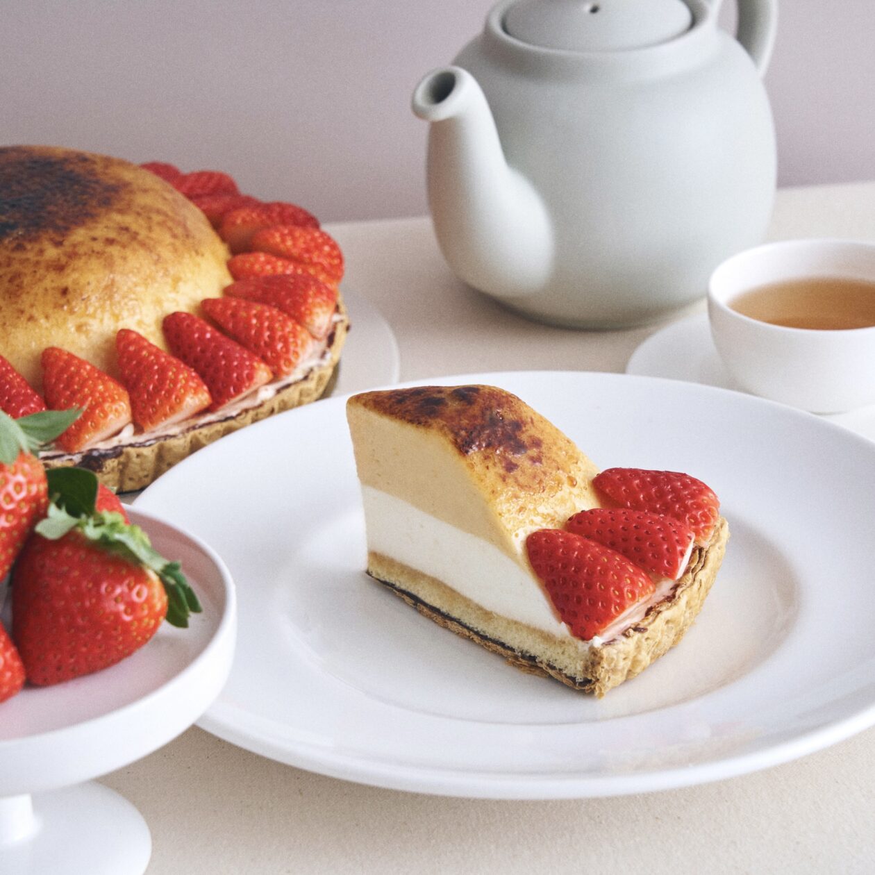 ◆ いちごブリュレパイが登場。