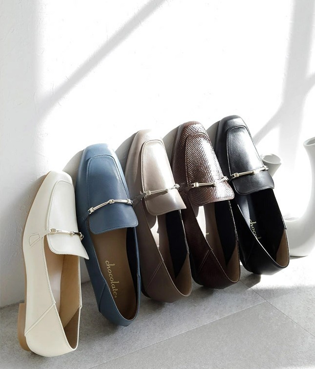 大人気ビットローファー