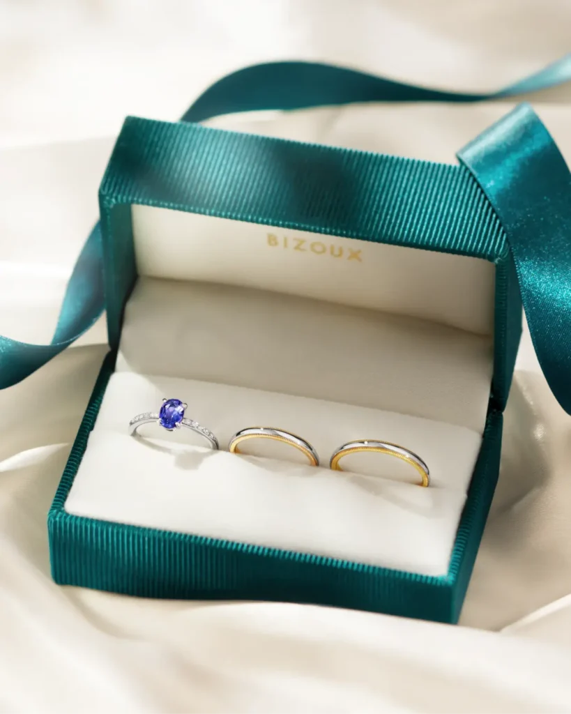 唯一無二の宝石から作る カラーストーンの婚約指輪