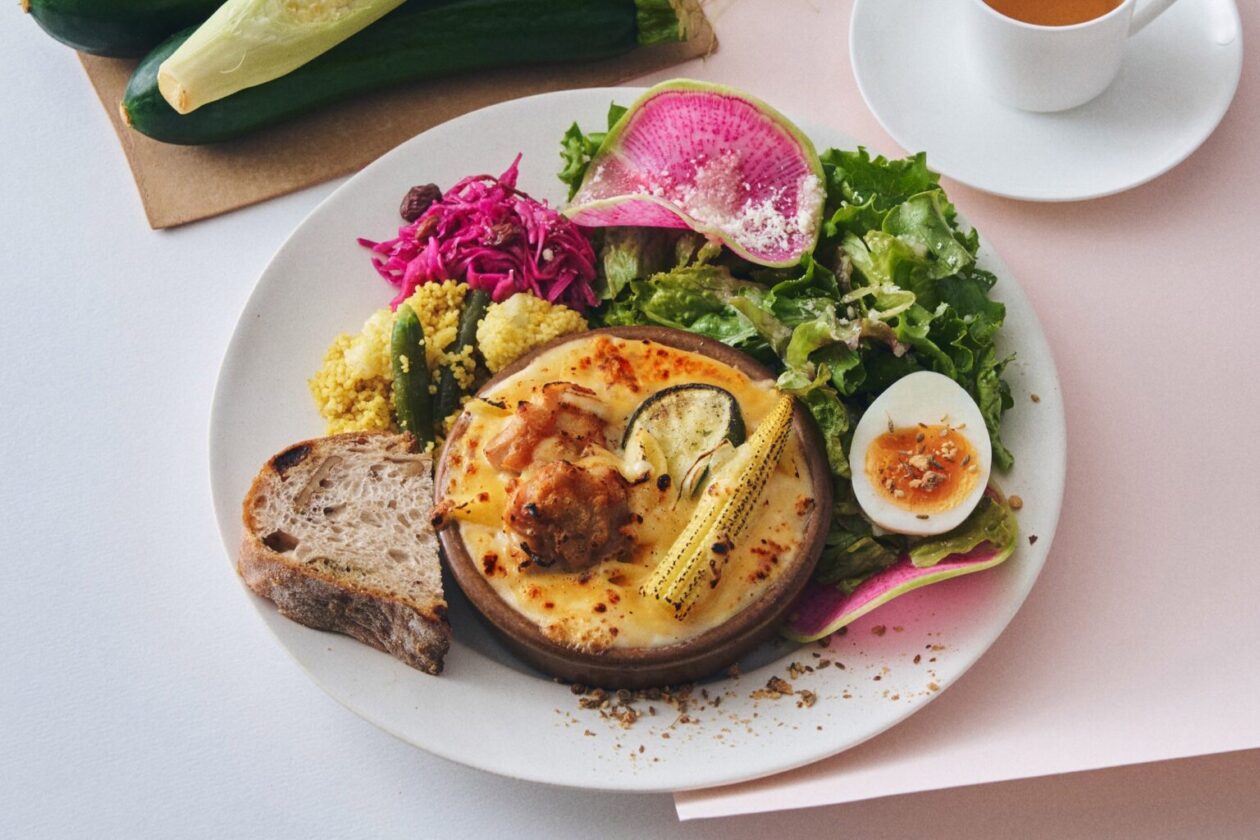 若鶏と夏野菜のホワイトジンジャーグラタン