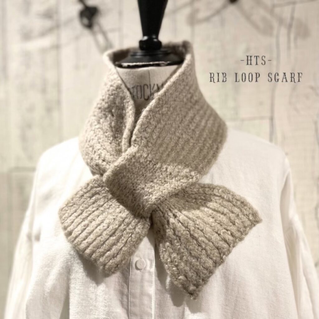 “HTS” RIB LOOP SCARF